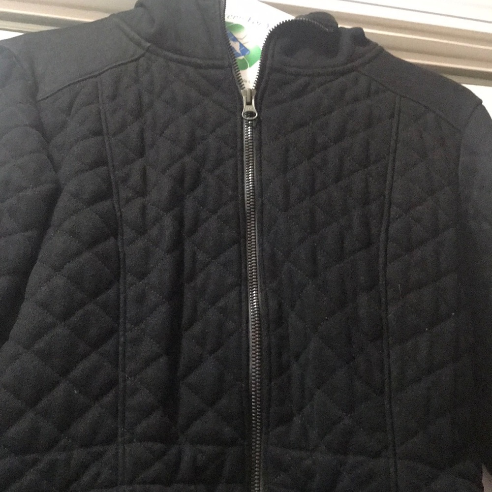 Small North Face Black Jacket - Picture 2 of 7